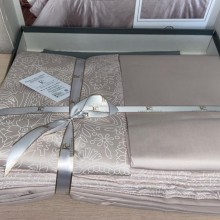 Луксозен спален комплект от памучен сатен, Неви - Шампанско