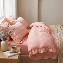 Спален комплект чаршафи с драперия от 6 части Кари - Розов Спален комплект чаршафи с драперия от 6 части Кари - Розов