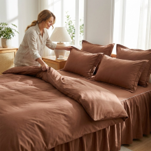 Луксозен спален комплект чаршафи от 6 части с драперия, Тоскани - Карамел Луксозен спален комплект чаршафи от 6 части с драперия, Тоскани - Карамел