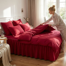 Луксозен спален комплект чаршафи от 6 части с драперия, Тоскани - Ягода Луксозен спален комплект чаршафи от 6 части с драперия, Тоскани - Ягода