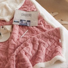 Одеяло пухено - Розово - Размер 200х230