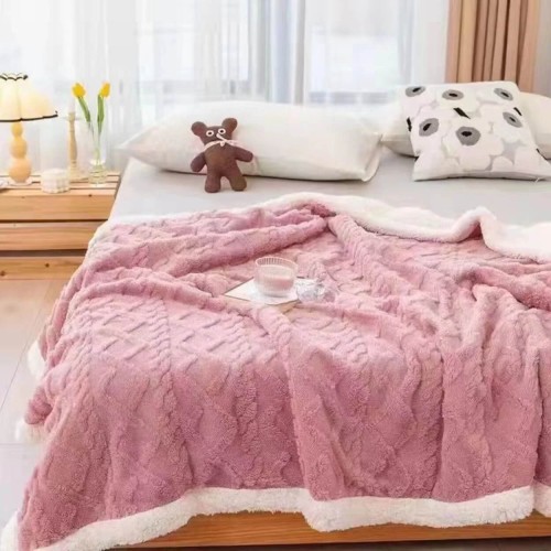 Одеяло пухено - Розово - Размер 200х230