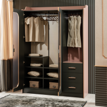 Трикрилен детски гардероб VALENCIA Трикрилен детски гардероб VALENCIA